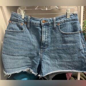 Madewell curvy perfect short